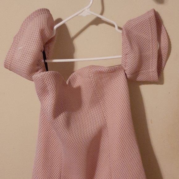 Dress - Picture 4 of 4